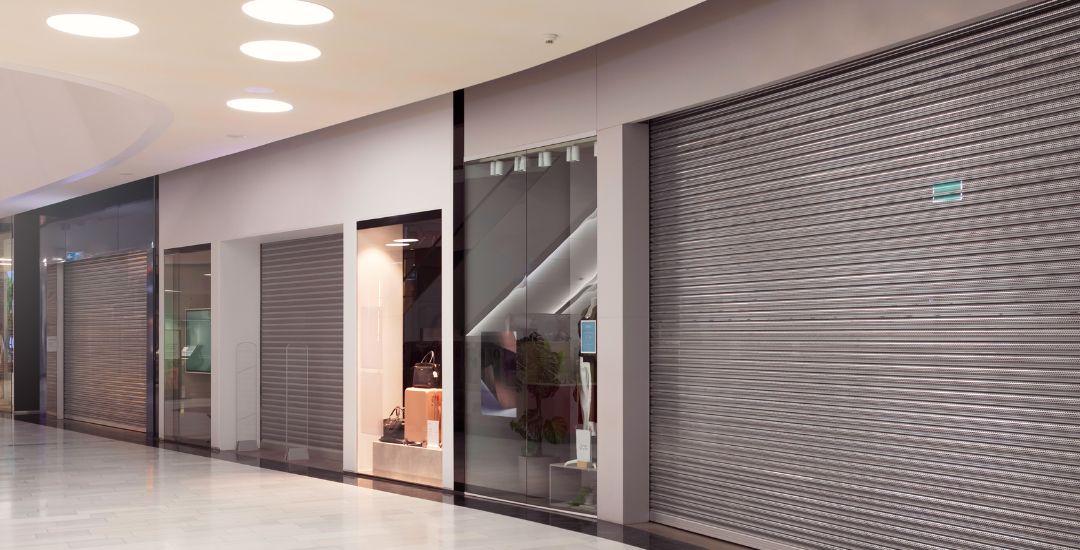 Fabbrica, installazione, manutenzione di porte automatiche TOPP AUTOMAZIONI. Installazione e manutenzione automatismi per accessi carrabili e pedonali. Cancelli a battente, scorrevoli, barriere veicolari, porte sezionali, basculanti, serrande, FAAC, BFT, CAME, TOPP, NICE, GEZE, GENIUSS, DITEC, ENTREMATIC, MANUSA, TRELINEA, PA,